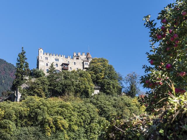 hannes-niederkofler-brunnenburg