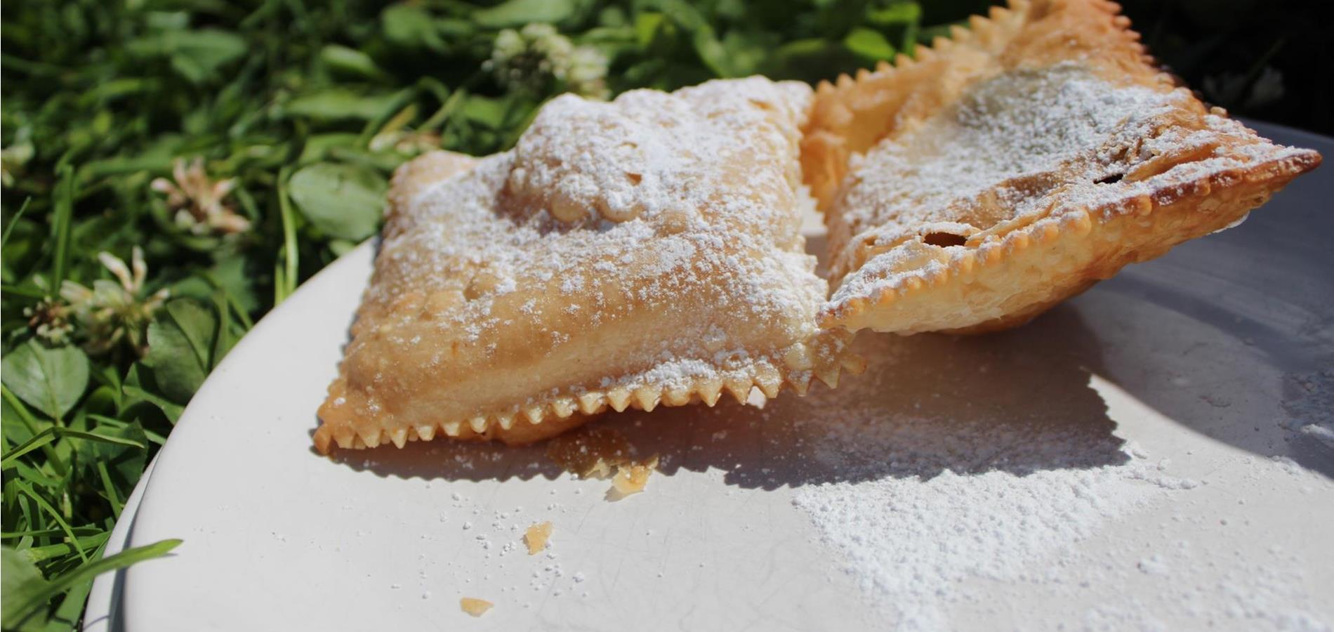 Krapfen mit Amaretto-Kaffee Füllung