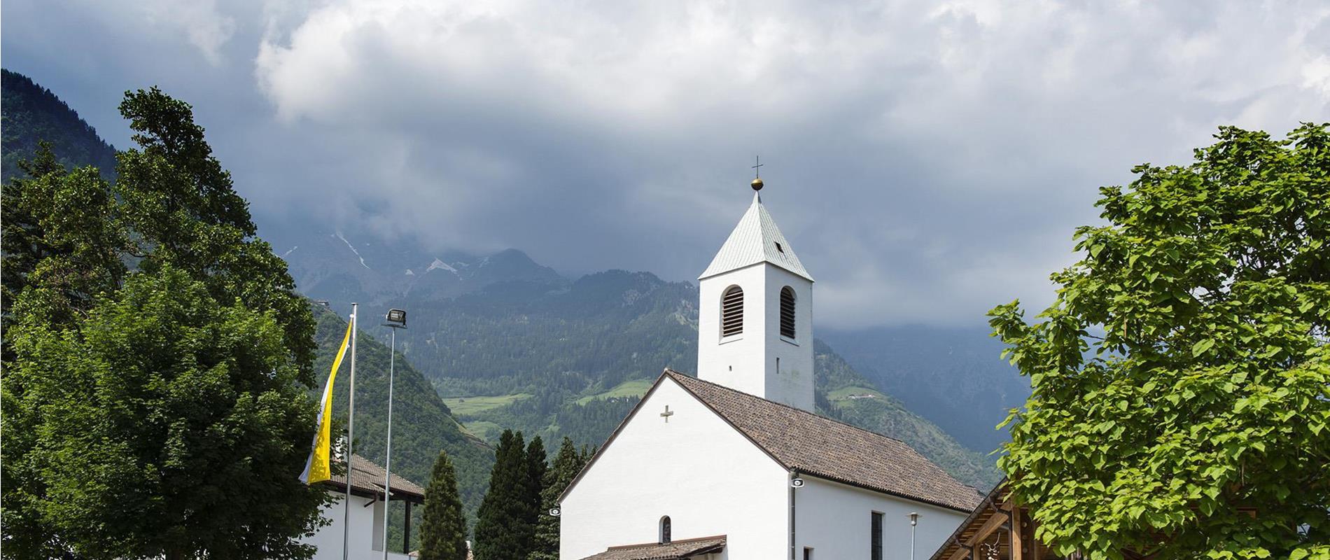 Churches in Parcines, Rablà and Tel